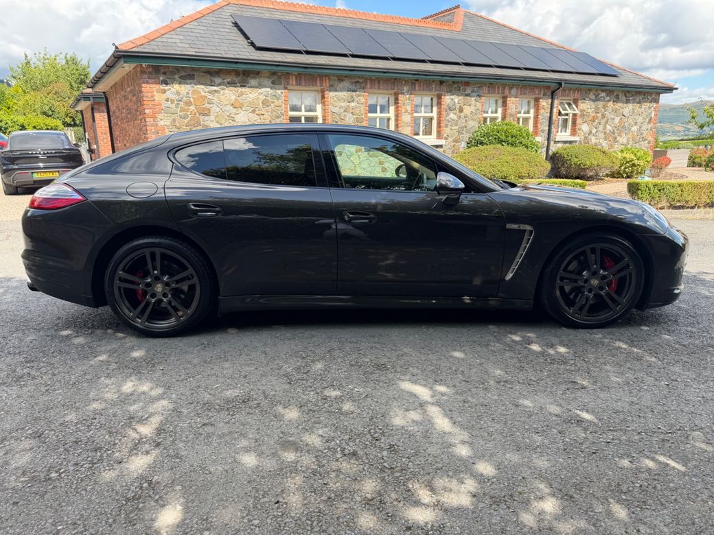 2013 Porsche Panamera