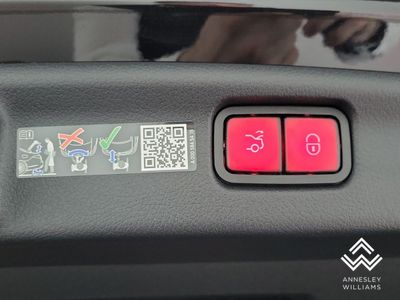 2025 Mercedes-Benz C Class