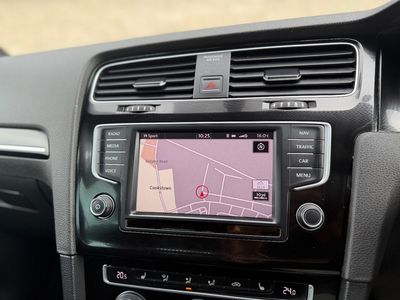 2016 Volkswagen Golf