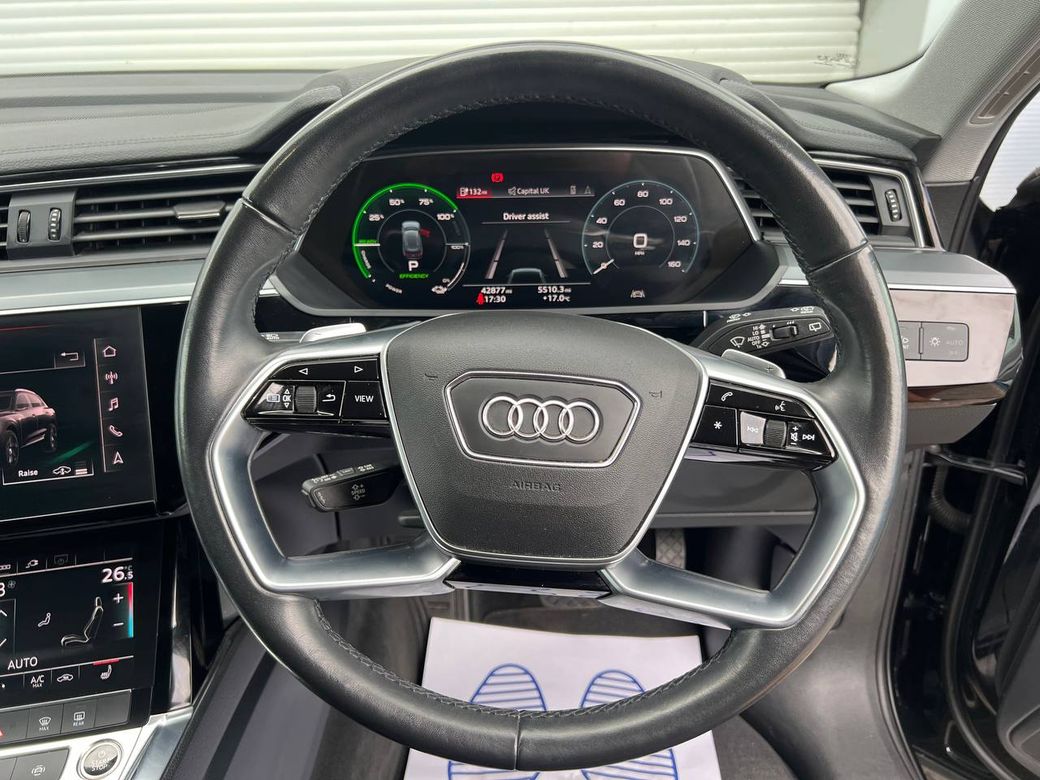 2022 Audi e-tron