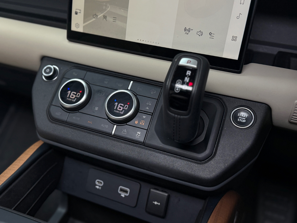 2024 Land Rover Defender