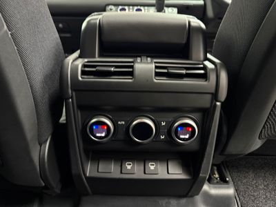 2025 Land Rover Defender