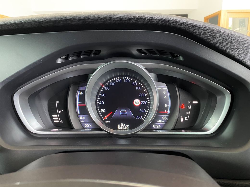2015 Volvo V40