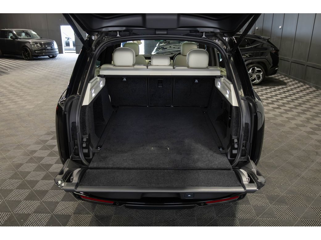 2025 Land Rover Range Rover