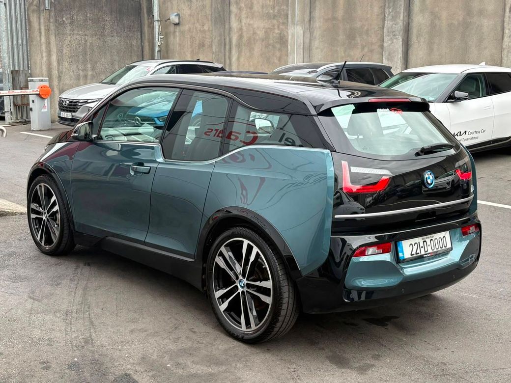 2022 BMW i3