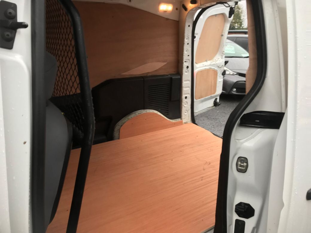 2016 Peugeot Partner