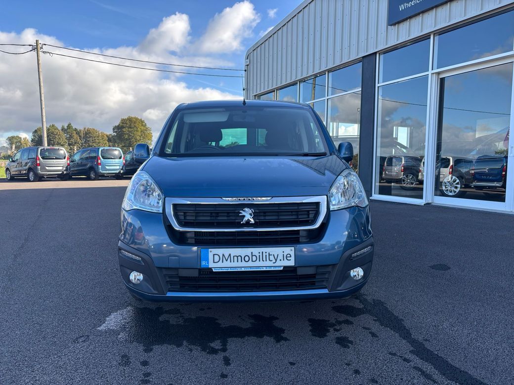 2019 Peugeot Partner Tepee
