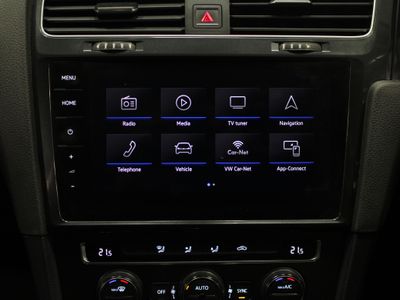 2017 Volkswagen Golf