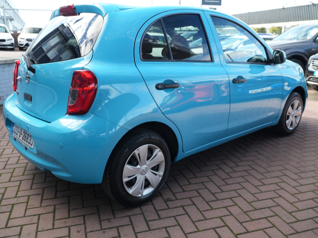 2022 Nissan March