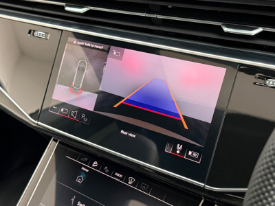 2025 Audi Q8