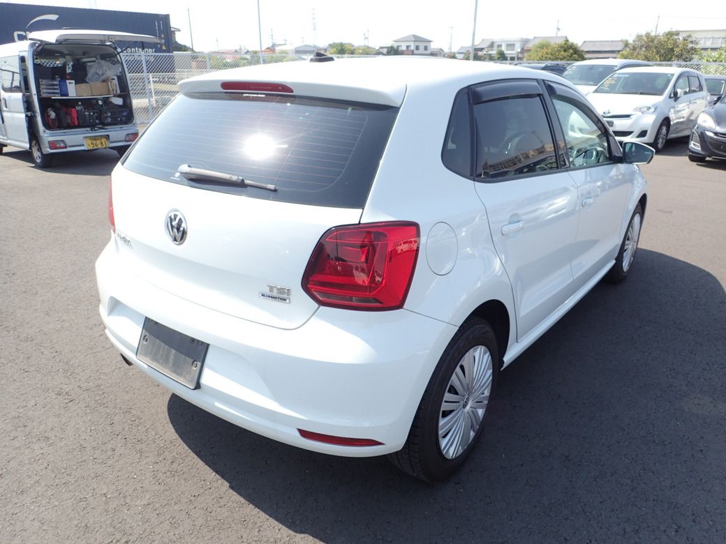 2016 Volkswagen Polo