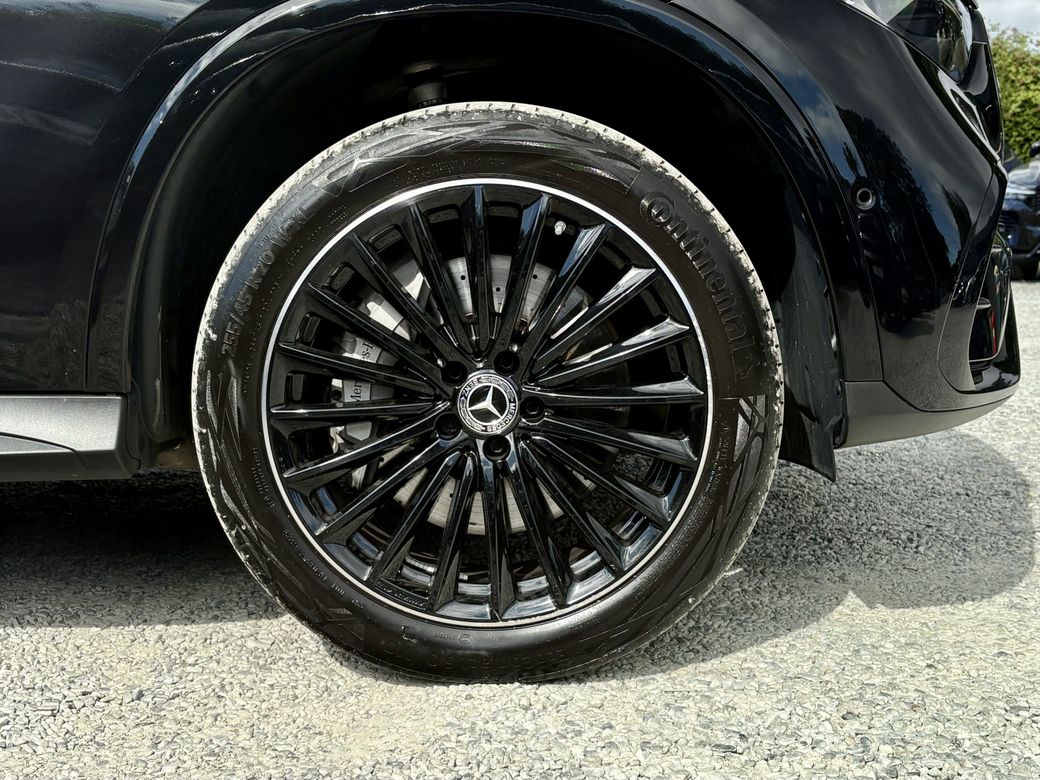 2025 Mercedes-Benz GLC Class