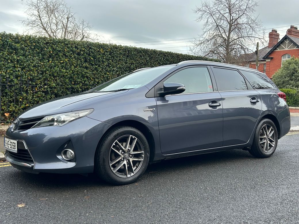 2015 Toyota Auris