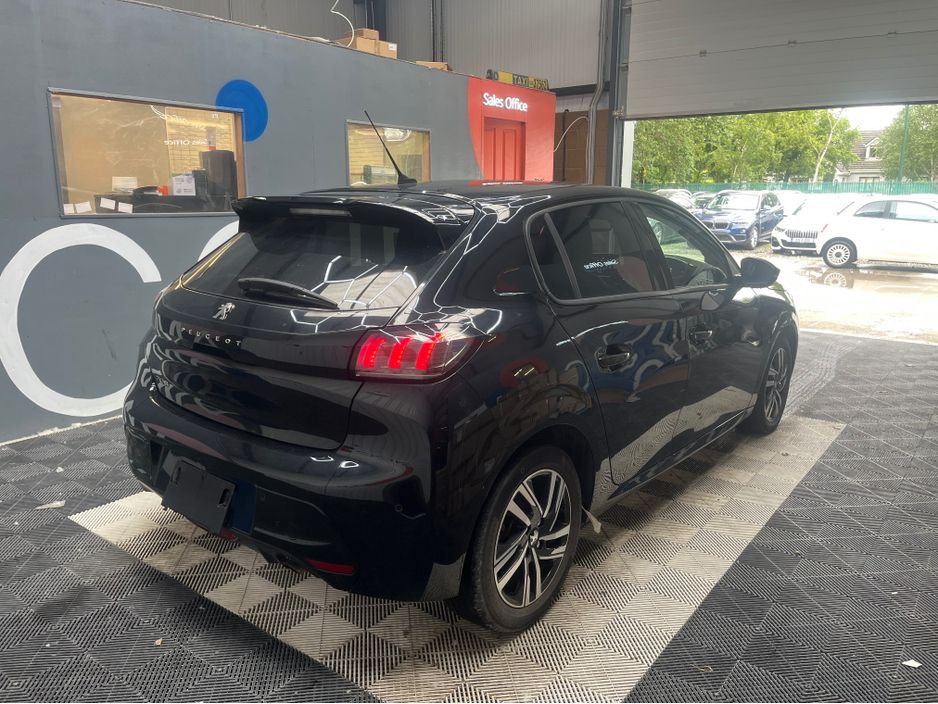 2021 Peugeot 208