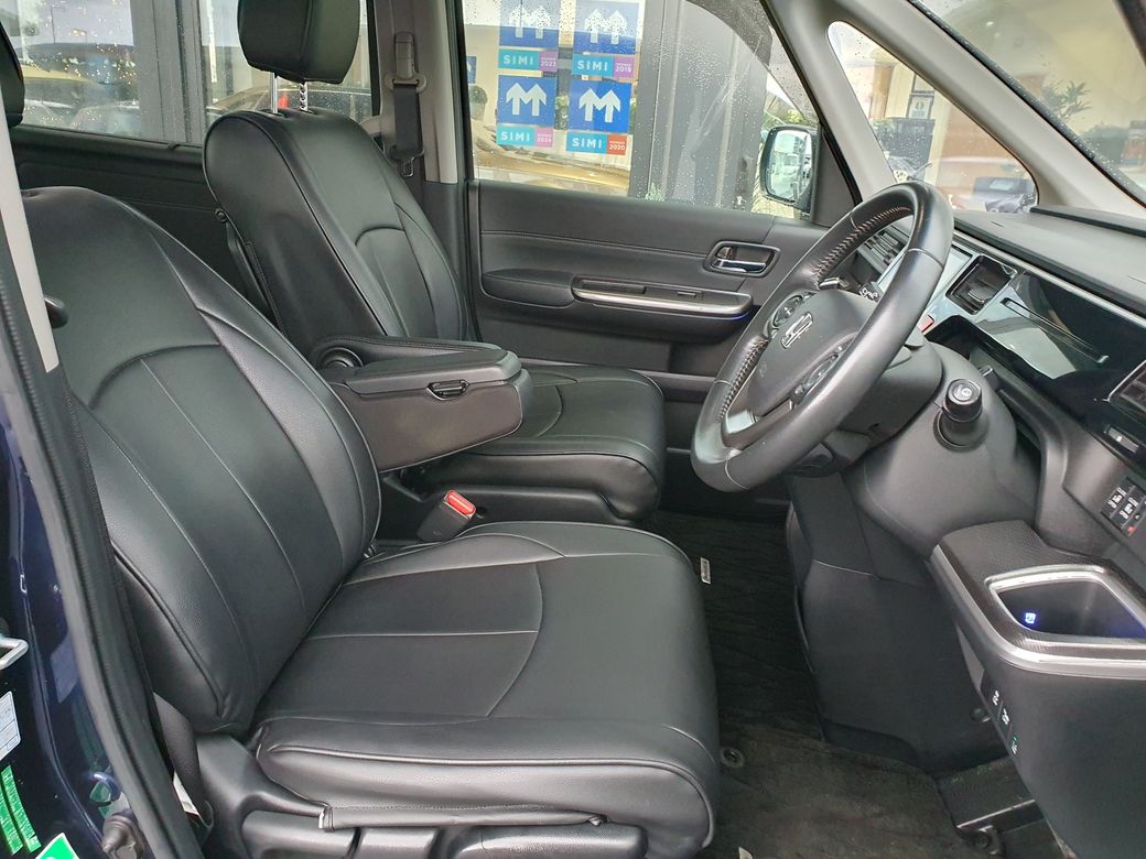 2017 Honda Stepwagon