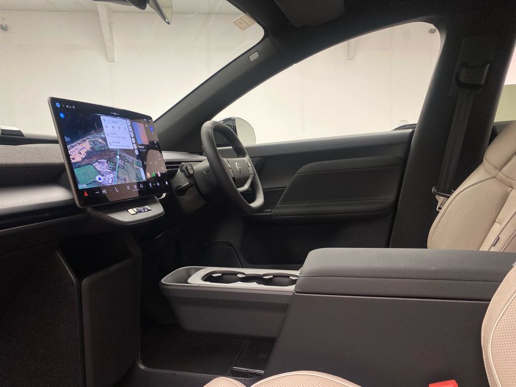 2027 Volvo EX60