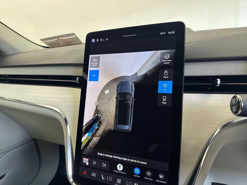 2026 Volvo EX90