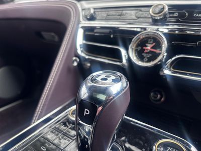 2024 Bentley Flying Spur