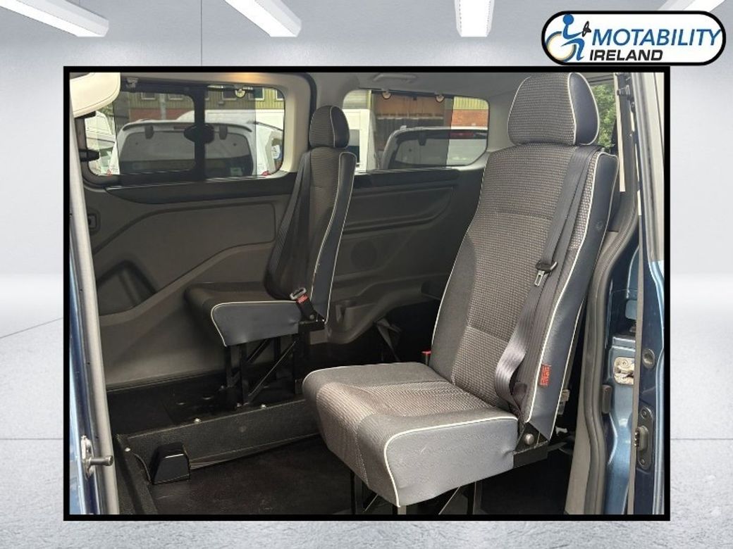 2020 Ford Tourneo