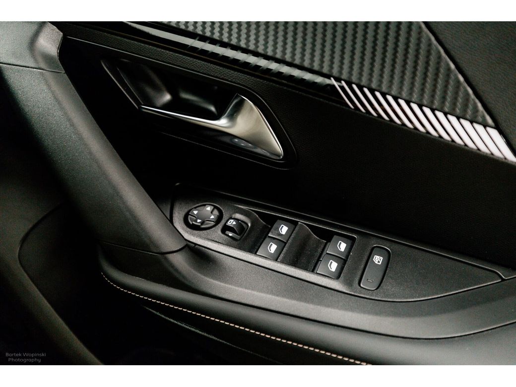2025 Peugeot 2008