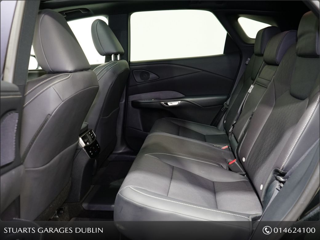 2025 Lexus RX450h+