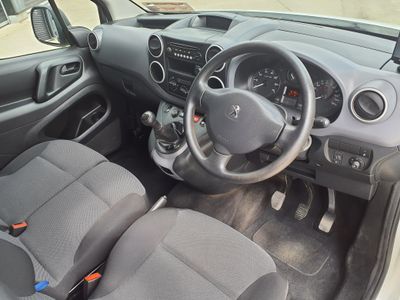 2017 Peugeot Partner