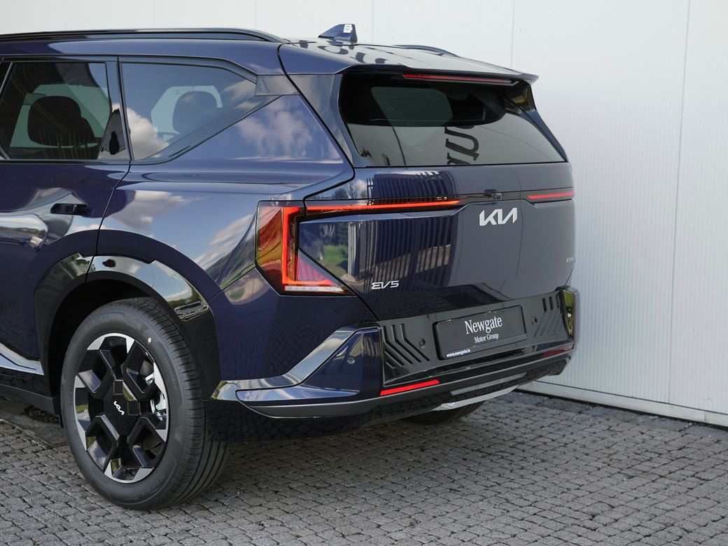 2026 Kia EV5