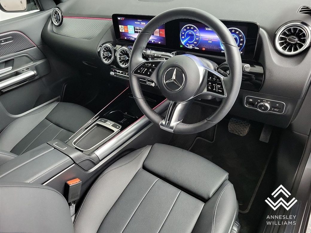 2025 Mercedes-Benz EQA