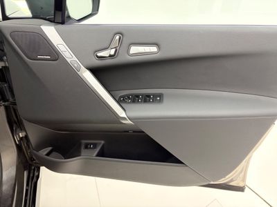 2025 BMW iX