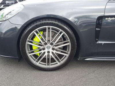 2020 Porsche Panamera