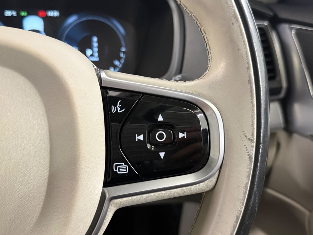 2017 Volvo XC90