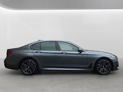 2017 BMW 7 Series