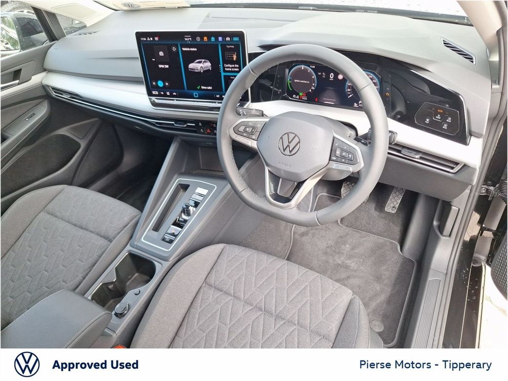 2025 Volkswagen Golf