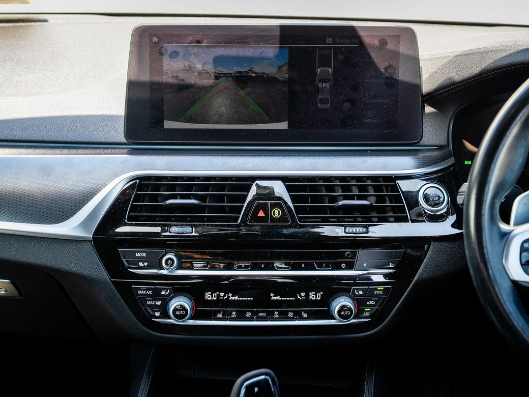 2021 BMW 5 Series