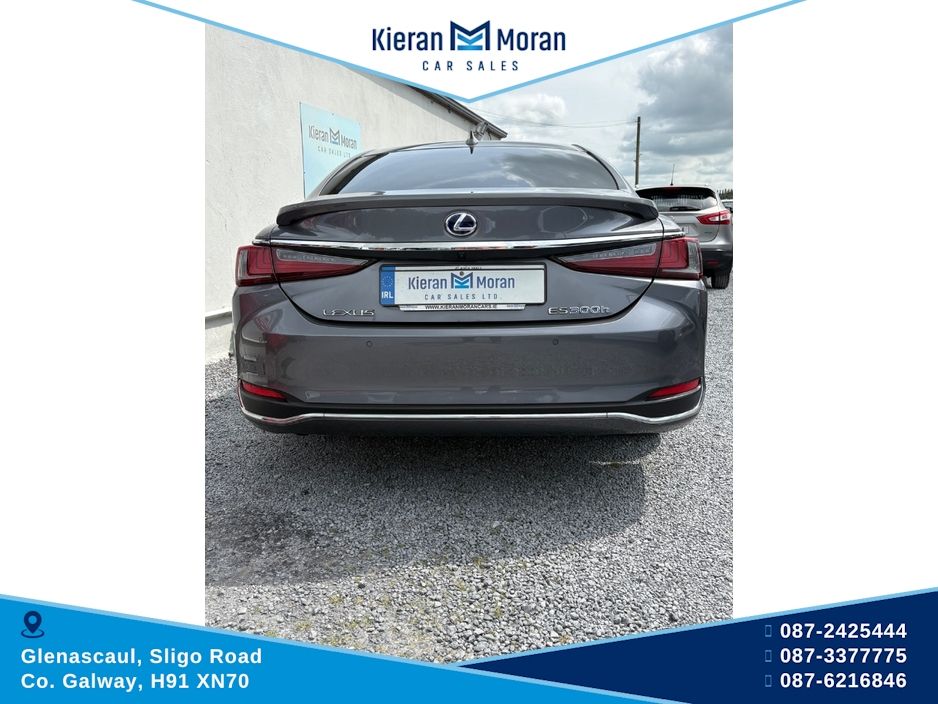 2021 Lexus ES 300h