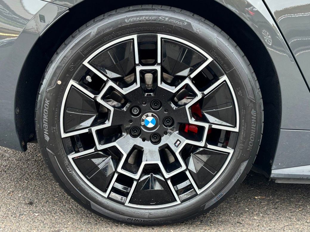 2025 BMW i4