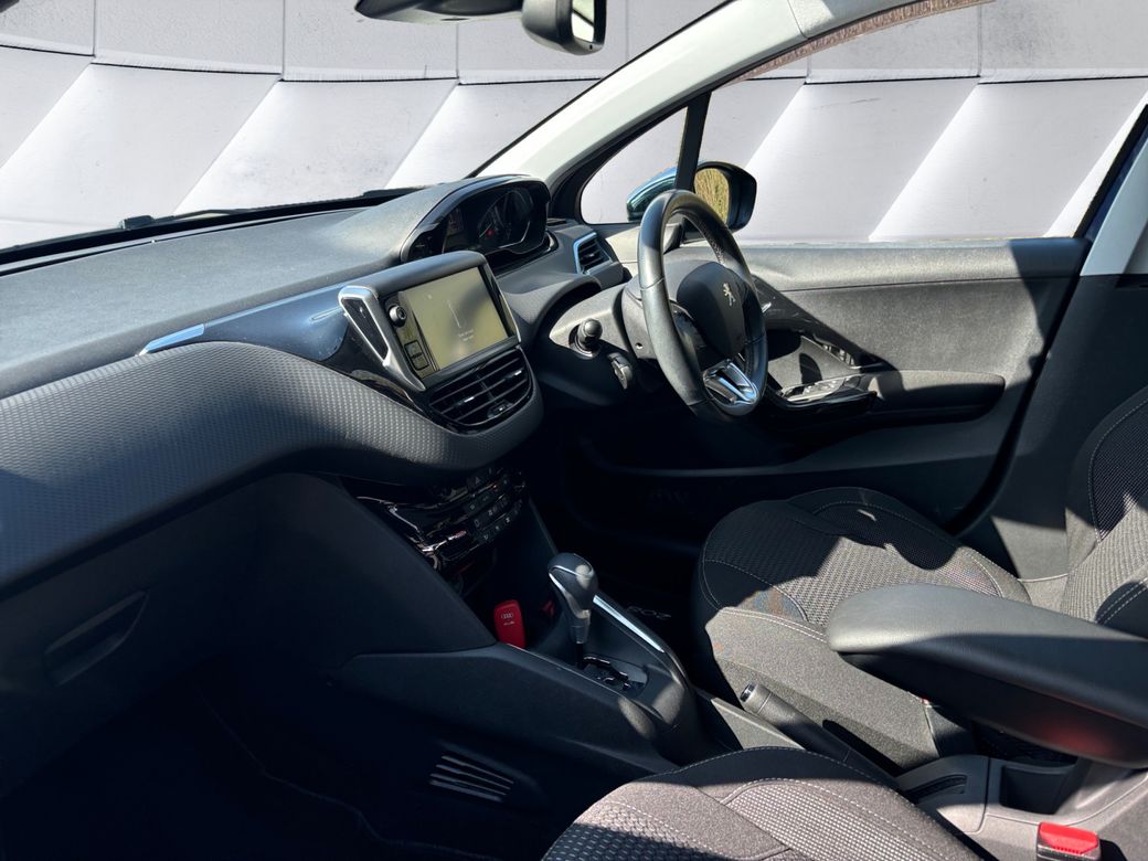 2016 Peugeot 208
