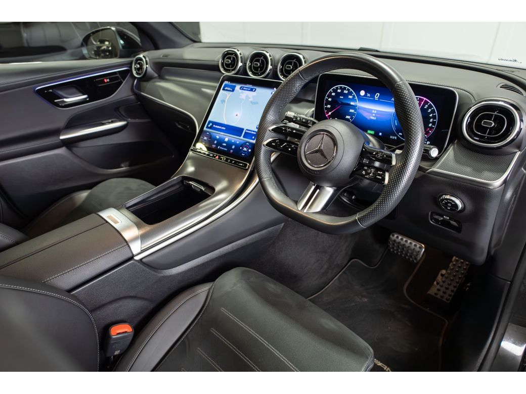 2025 Mercedes-Benz GLC Class