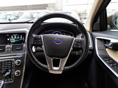 2016 Volvo XC60