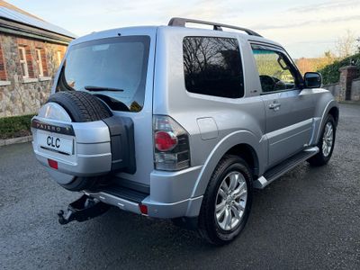 2018 Mitsubishi Pajero