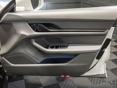 2023 Porsche Taycan