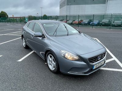 2015 Volvo V40