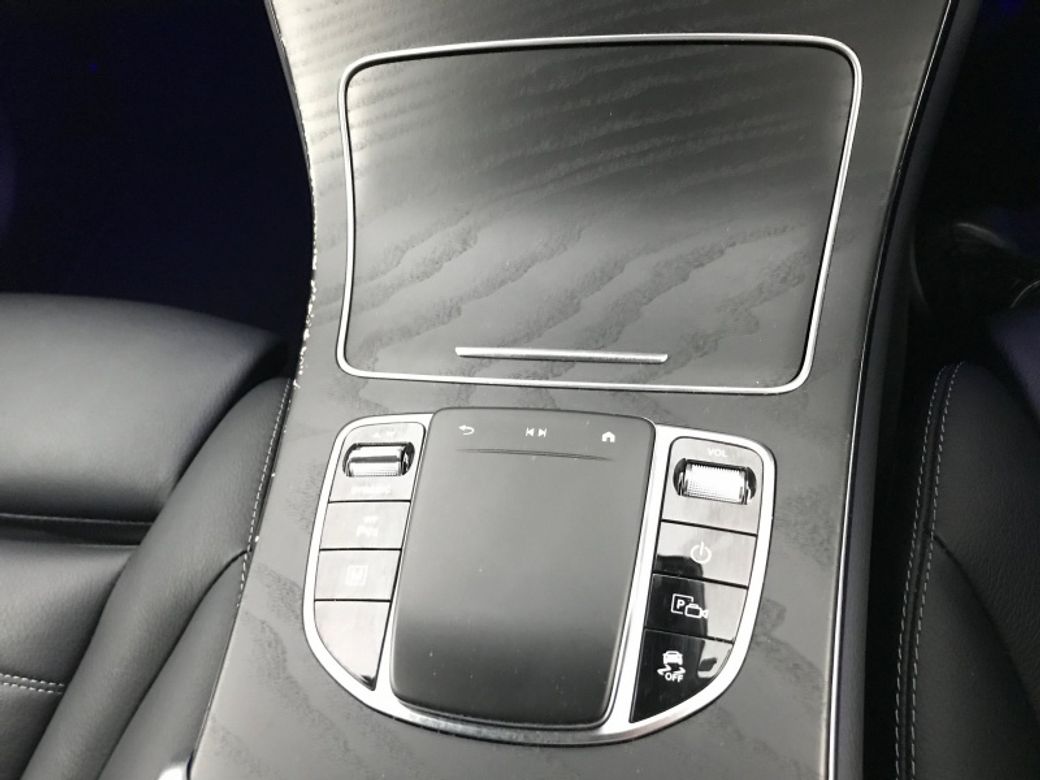 2022 Mercedes-Benz GLC Class