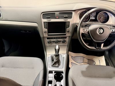 2016 Volkswagen Golf