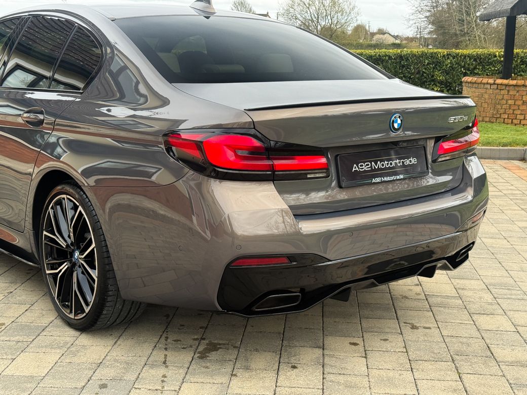 2022 BMW 5 Series