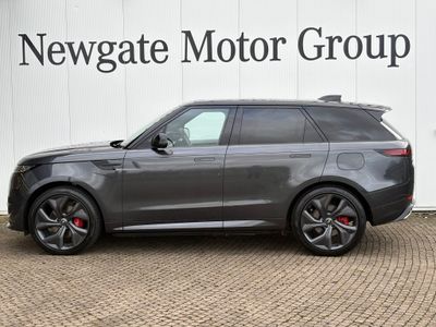 2025 Land Rover Range Rover Sport