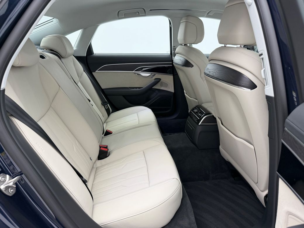 2023 Audi A8