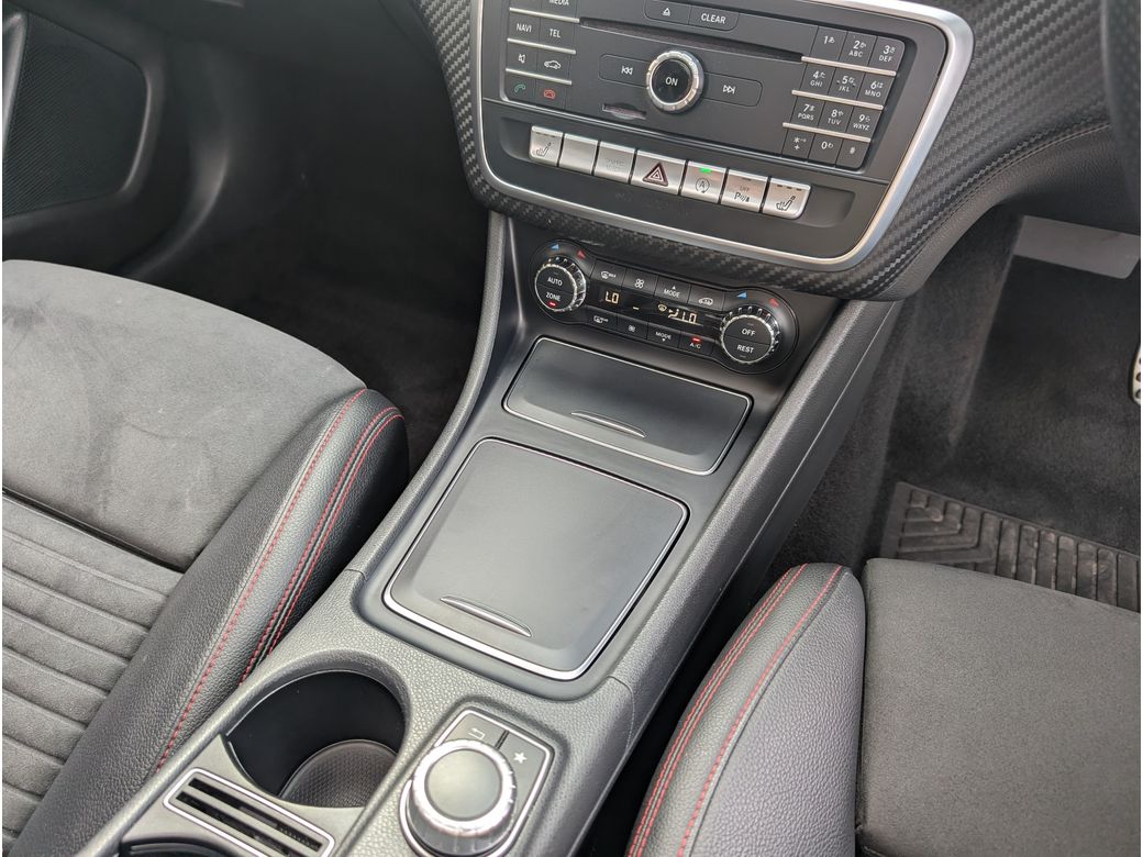 2017 Mercedes-Benz A 180