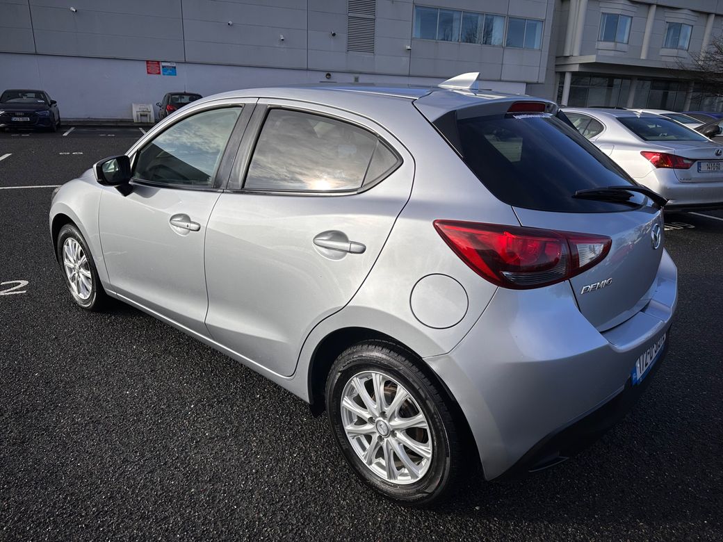 2017 Mazda Demio