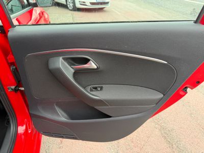 2015 Volkswagen Polo